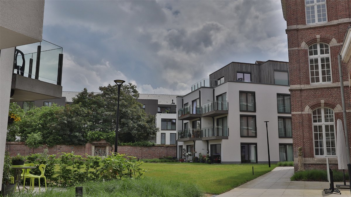 Appartement te  huur in Dendermonde 9200 1090.00€ 2 slaapkamers m² - Zoekertje 105955