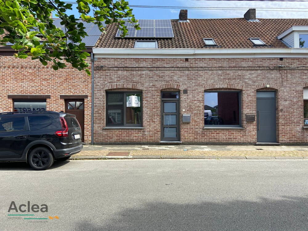 Huis te  huur in Waarschoot 9950 885.00€ 2 slaapkamers m² - Zoekertje 280705