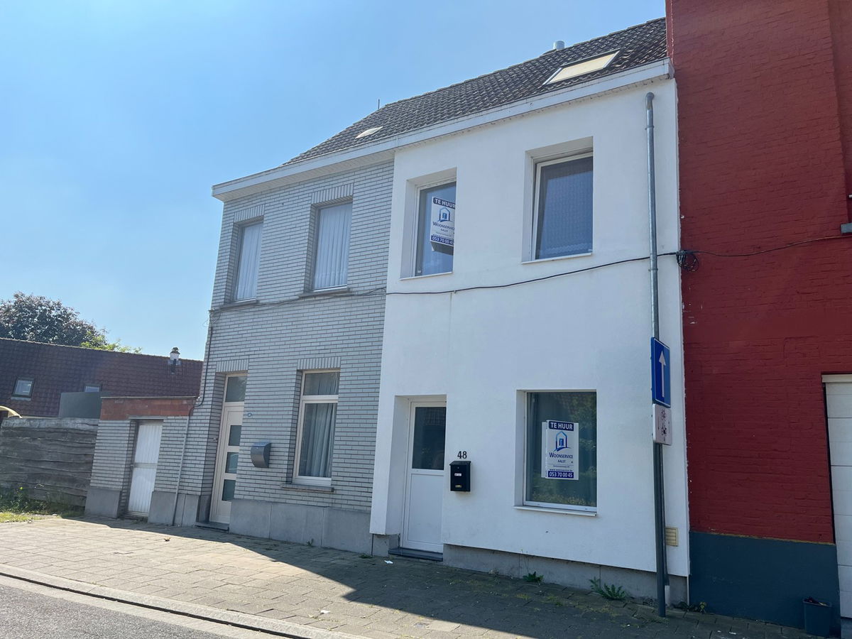 Huis te  huur in Aalst 9300 1300.00€ 3 slaapkamers 101.00m² - Zoekertje 280950