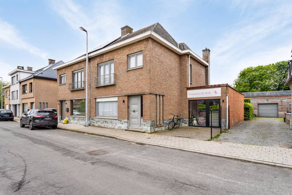 Huis te  koop in Hamme 9220 395000.00€ 3 slaapkamers 184.00m² - Zoekertje 281011