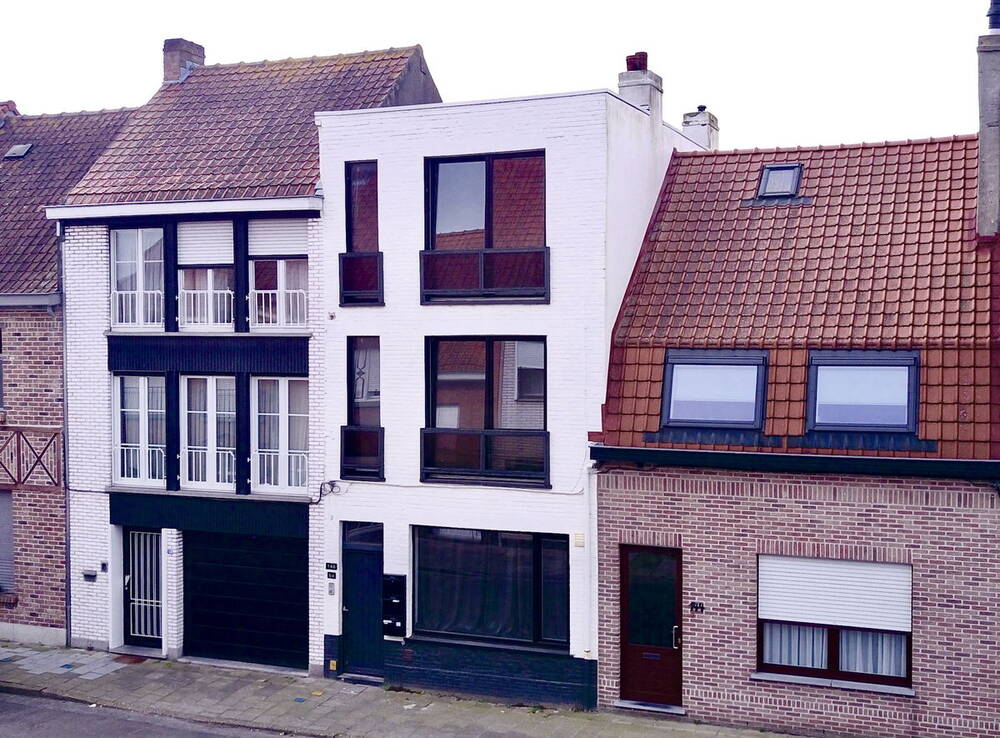 Appartementsgebouw te  koop in Eeklo 9900 349000.00€ 3 slaapkamers m² - Zoekertje 280976