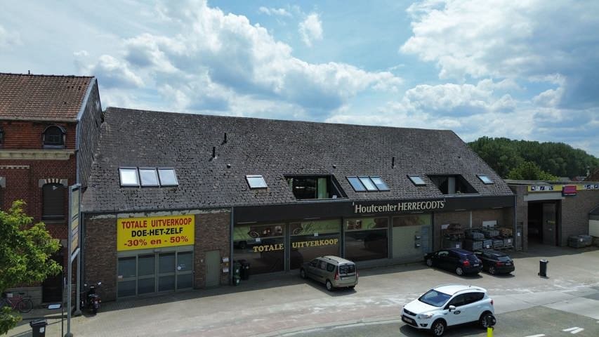 Commerciële ruimte te  huur in Geraardsbergen 9500 4500.00€  slaapkamers 1000.00m² - Zoekertje 112314