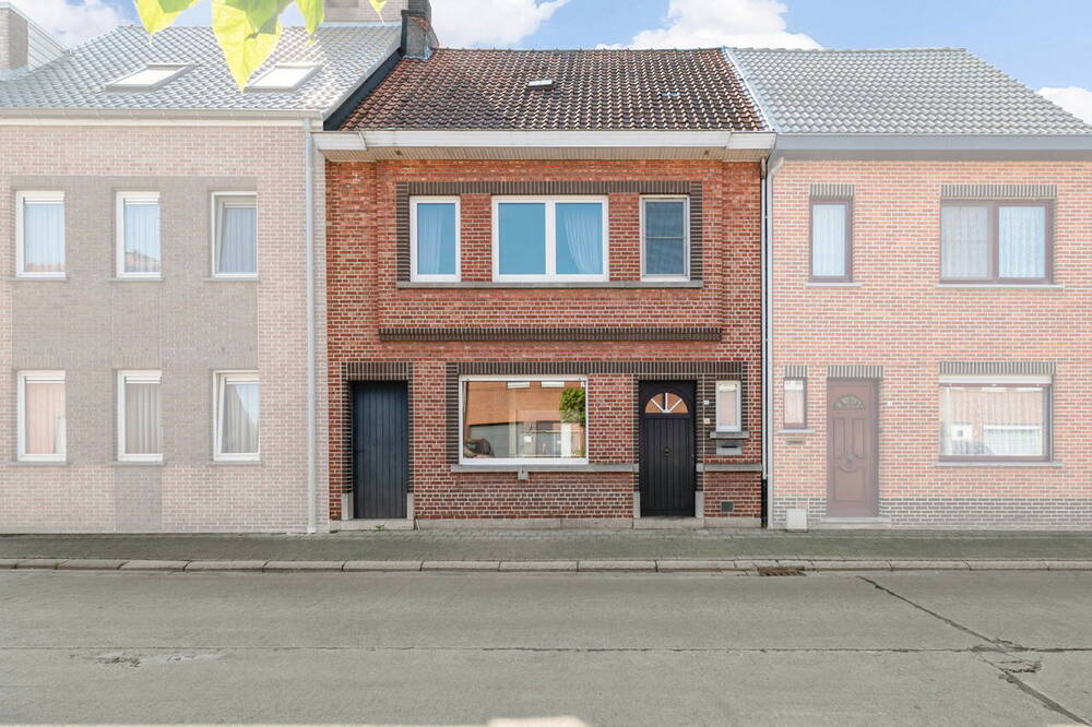 Huis te  koop in Sint-Gillis-Waas 9170 199000.00€ 2 slaapkamers 146.00m² - Zoekertje 281297