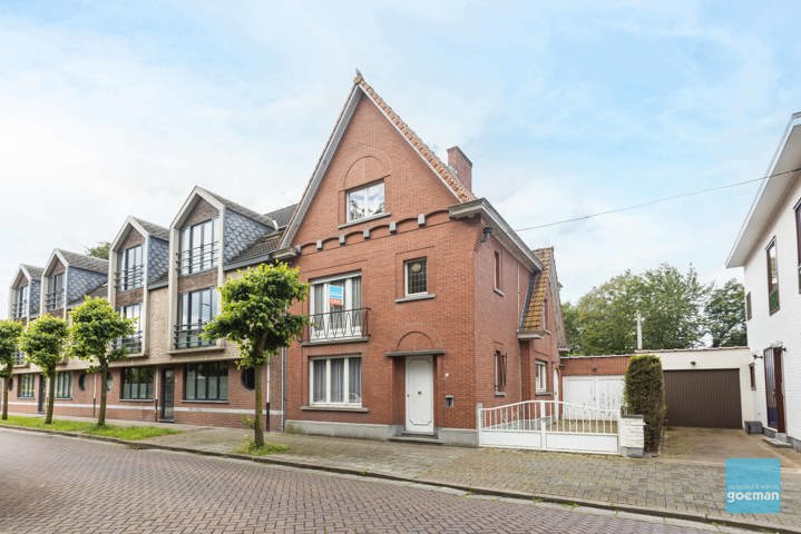 Huis te  koop in Zele 9240 290000.00€ 5 slaapkamers 151.00m² - Zoekertje 281587