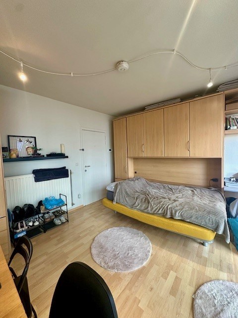 Studio te  huur in Gent 9000 550.00€  slaapkamers m² - Zoekertje 281524