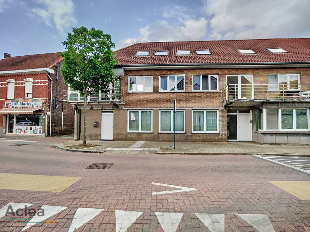 Benedenverdieping te  huur in Evergem 9940 825.00€ 2 slaapkamers m² - Zoekertje 281466