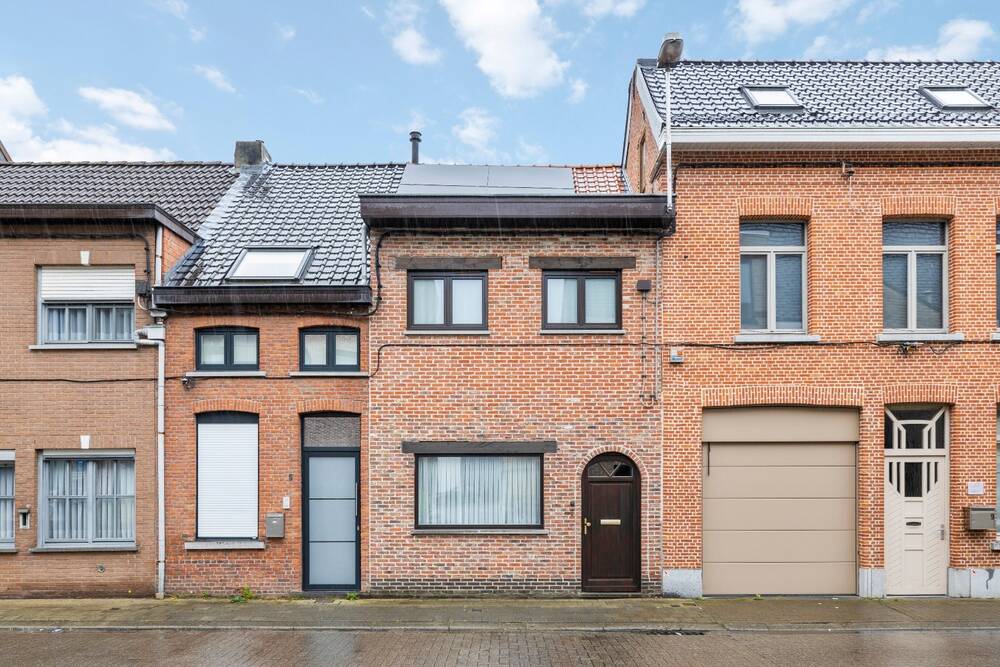 Huis te  koop in Hamme 9220 199900.00€ 1 slaapkamers 97.00m² - Zoekertje 281478