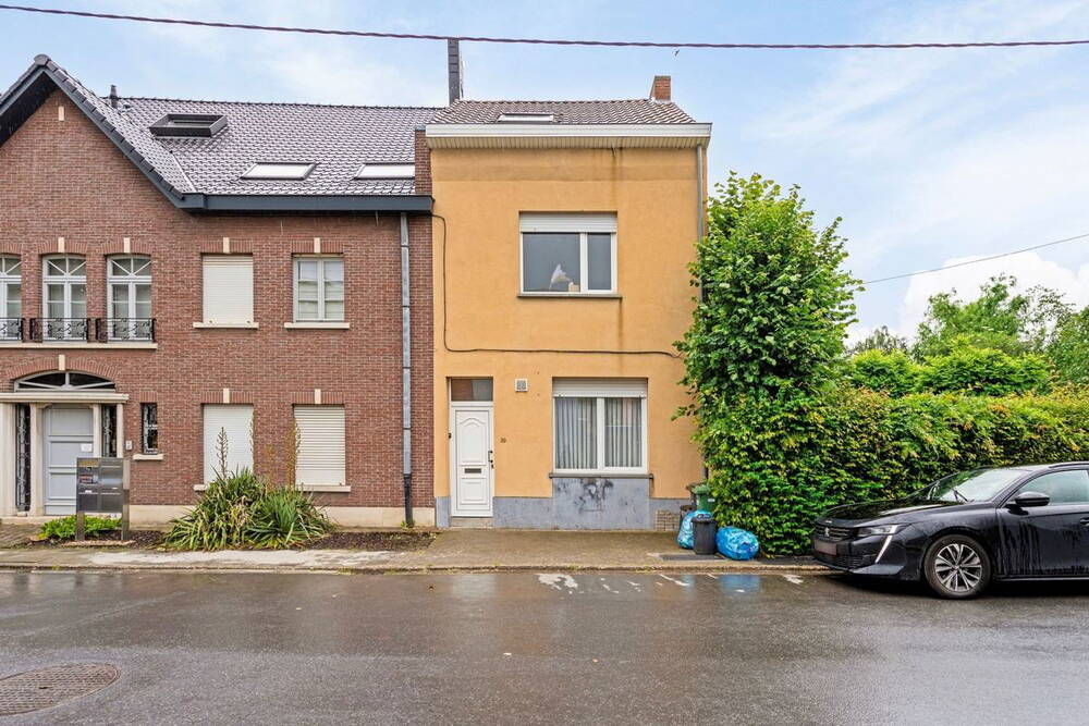 Huis te  koop in Oostakker 9041 360000.00€ 4 slaapkamers 180.00m² - Zoekertje 281465