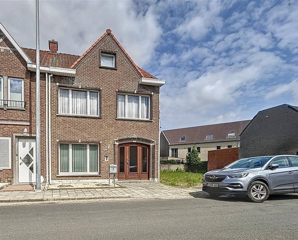 Huis te  koop in De Klinge 9170 220000.00€ 3 slaapkamers 179.00m² - Zoekertje 117092