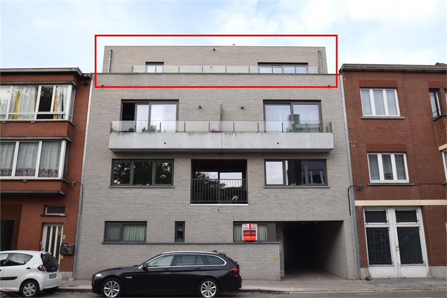 Appartement te  huur in Mariakerke 9030 950.00€ 2 slaapkamers 93.00m² - Zoekertje 281939