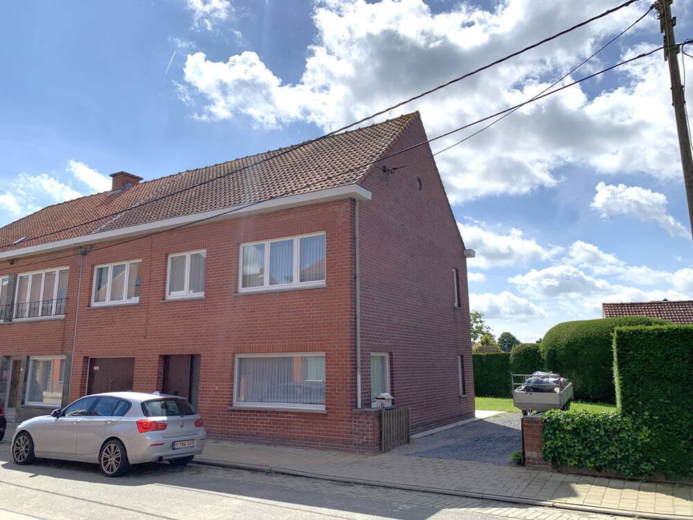 Huis te  koop in Drongen 9031 395000.00€ 4 slaapkamers 235.00m² - Zoekertje 281948