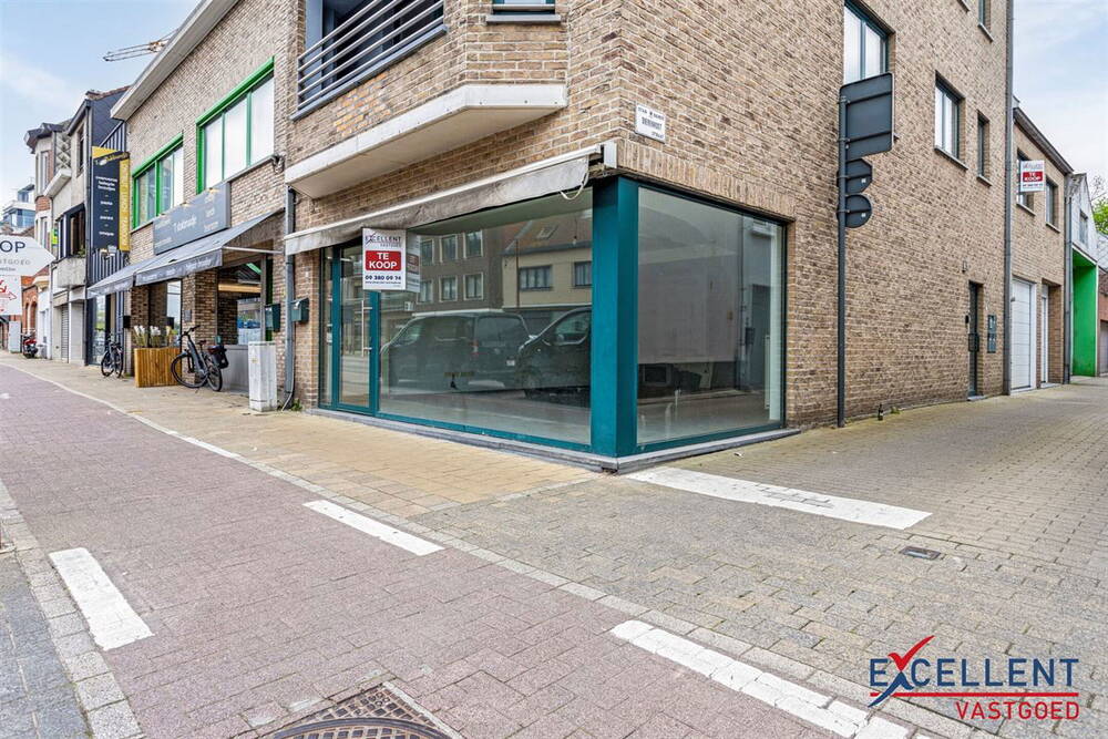 Commerciële ruimte te  koop in Deinze 9800 130000.00€  slaapkamers 70.00m² - Zoekertje 282111