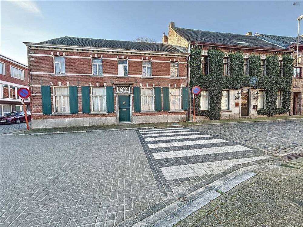 Grond te  koop in Meerdonk 9170 299000.00€ 7 slaapkamers 306.00m² - Zoekertje 122934