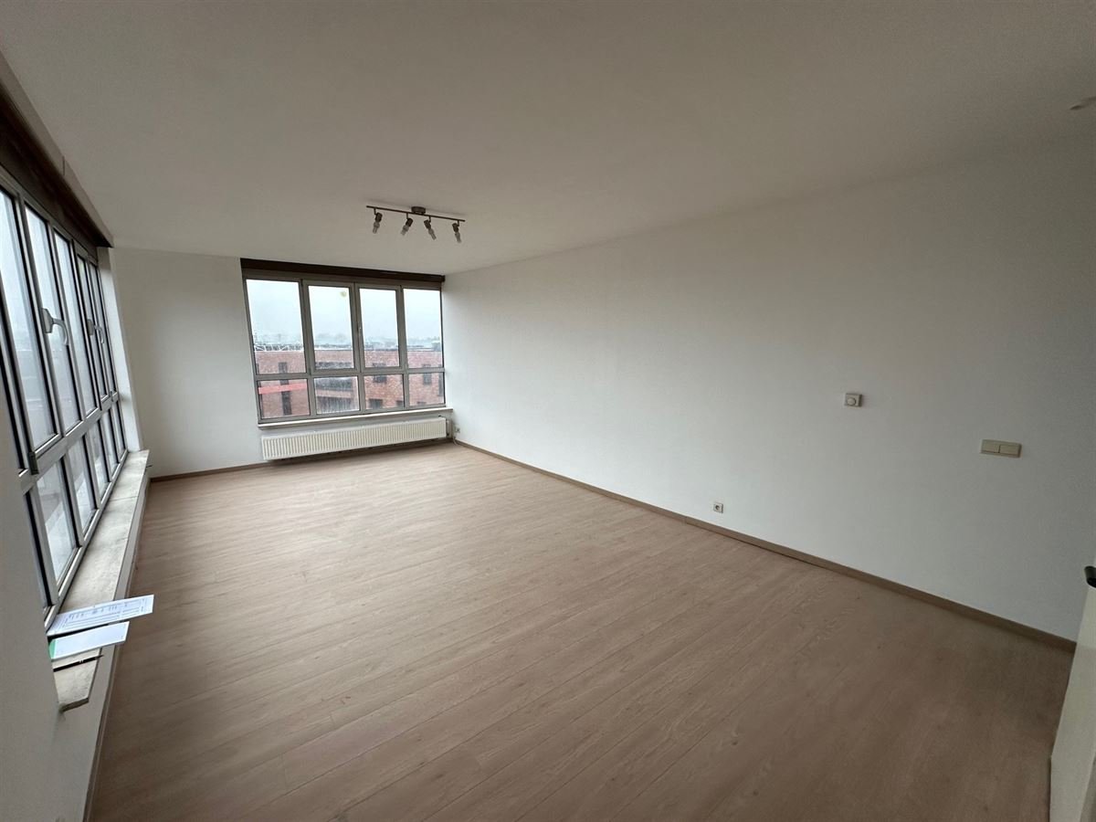 Appartement te  huur in Aalst 9300 750.00€ 1 slaapkamers m² - Zoekertje 125968