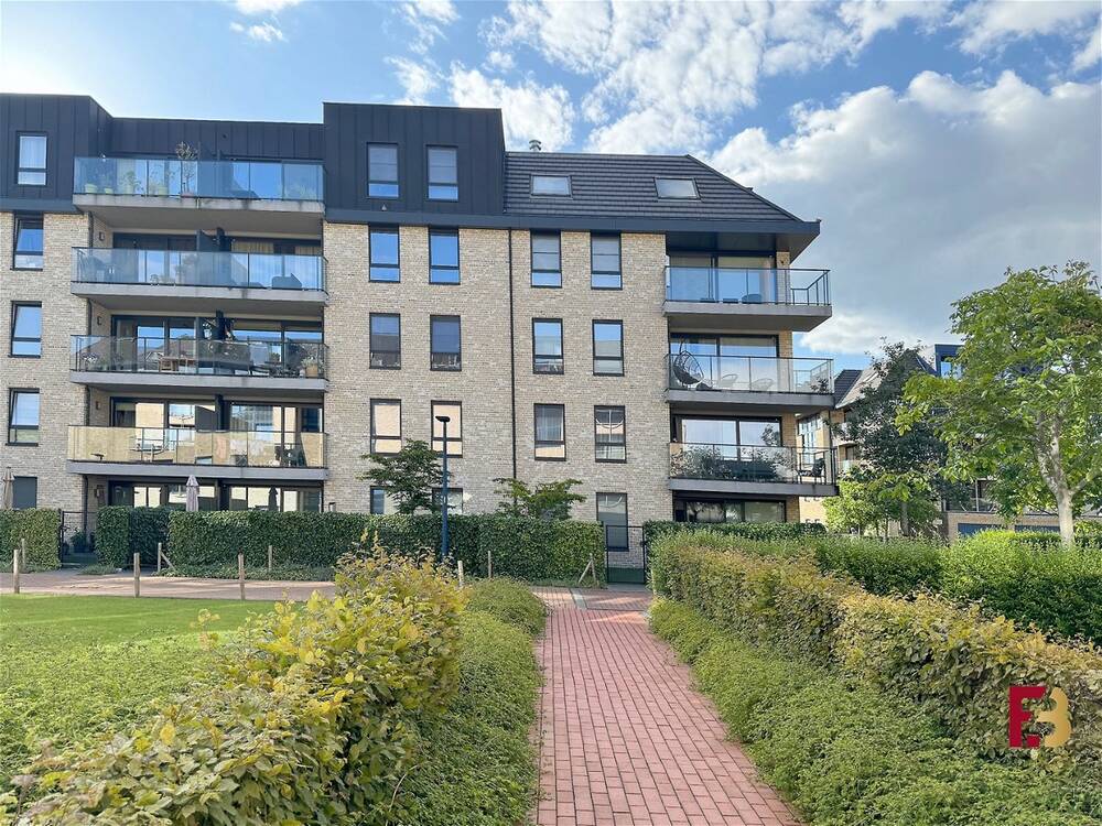 Appartement te  huur in Oudenaarde 9700 750.00€ 2 slaapkamers 90.00m² - Zoekertje 129546
