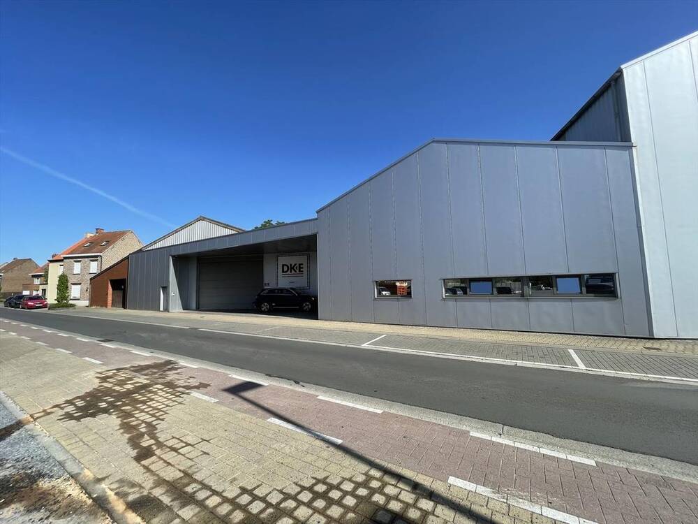 Handelszaak te  huur in Kluisbergen 9690 0.00€  slaapkamers 0.00m² - Zoekertje 134800