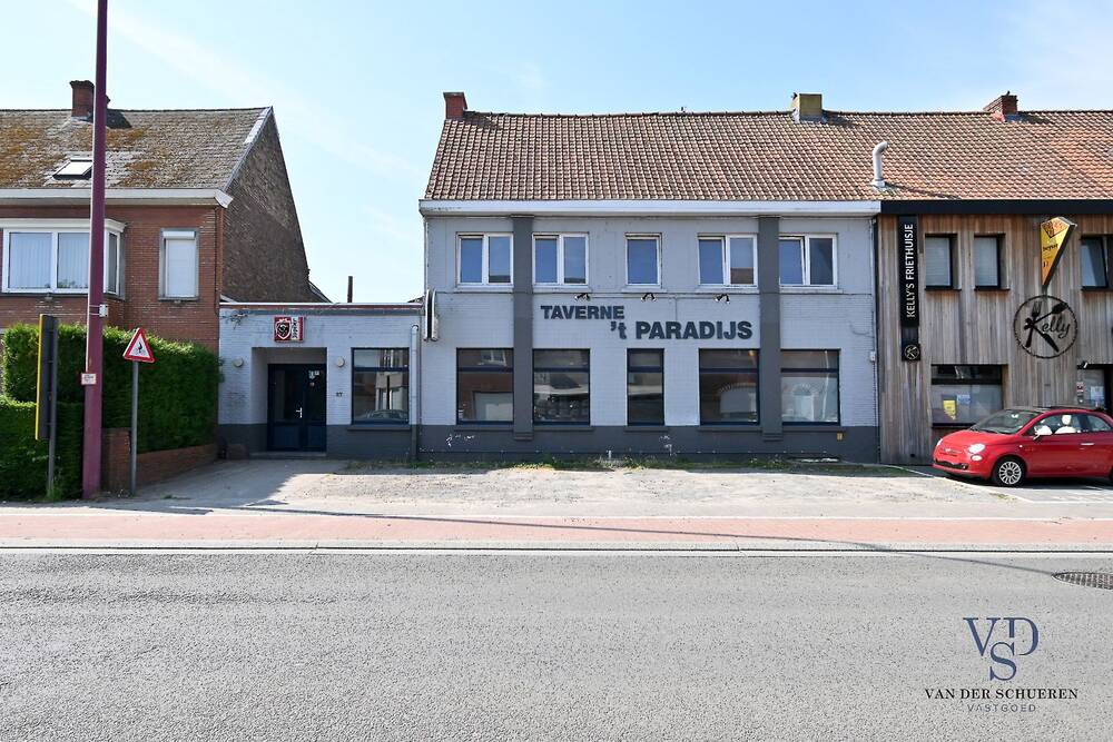 Commerciële ruimte te  koop in Asper 9890 325000.00€  slaapkamers m² - Zoekertje 139374