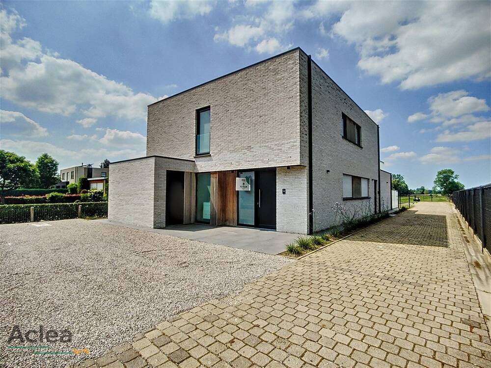 Huis te  huur in Evergem 9940 1250.00€ 3 slaapkamers m² - Zoekertje 148724