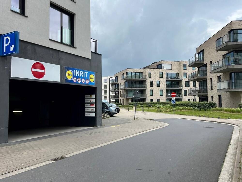 Parking & garage te  koop in Gent 9000 20000.00€  slaapkamers m² - Zoekertje 151687