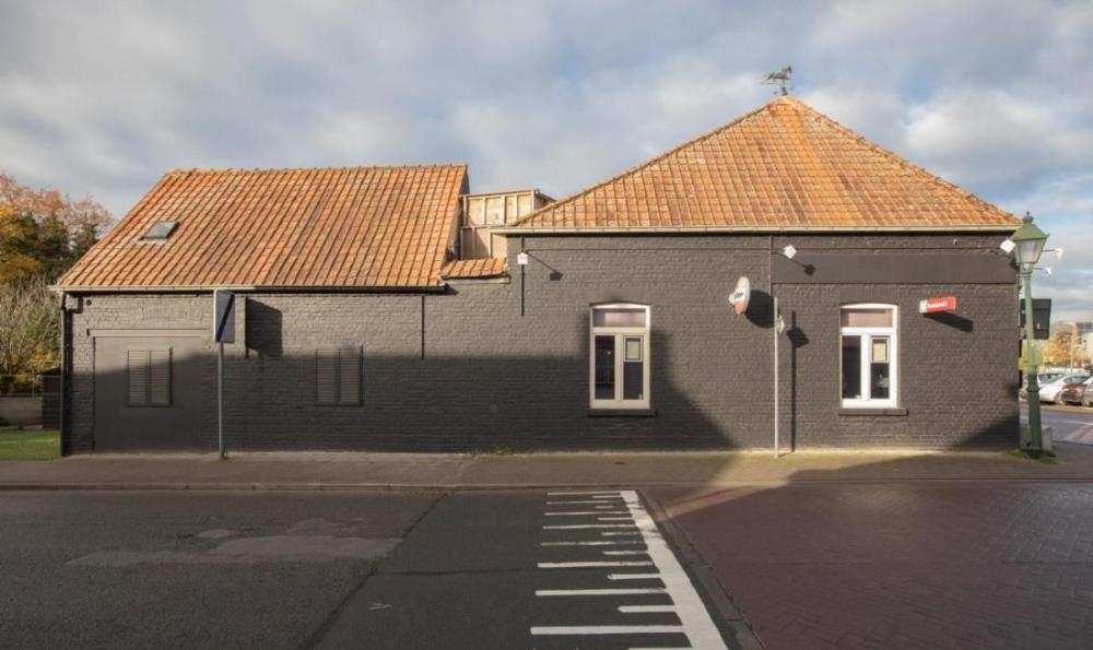 Handelszaak te  koop in Assenede 9960 265000.00€ 3 slaapkamers 240.00m² - Zoekertje 155125