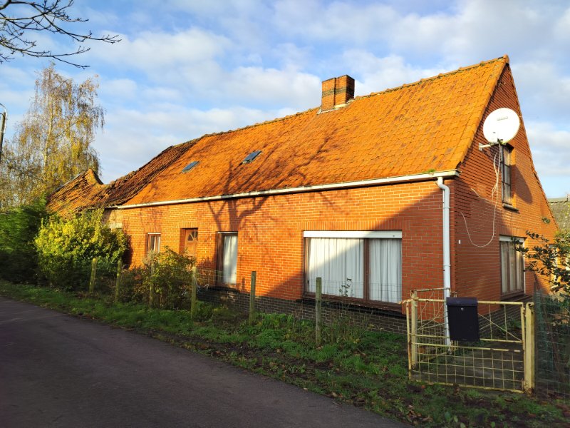 Huis te  koop in Sint-Gillis-Waas 9170 425000.00€ 3 slaapkamers m² - Zoekertje 157501