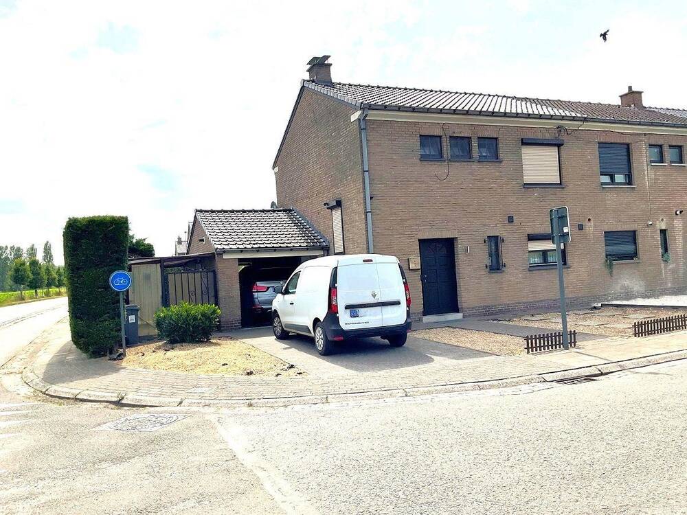 Huis te  koop in Wachtebeke 9185 375500.00€ 3 slaapkamers m² - Zoekertje 158523