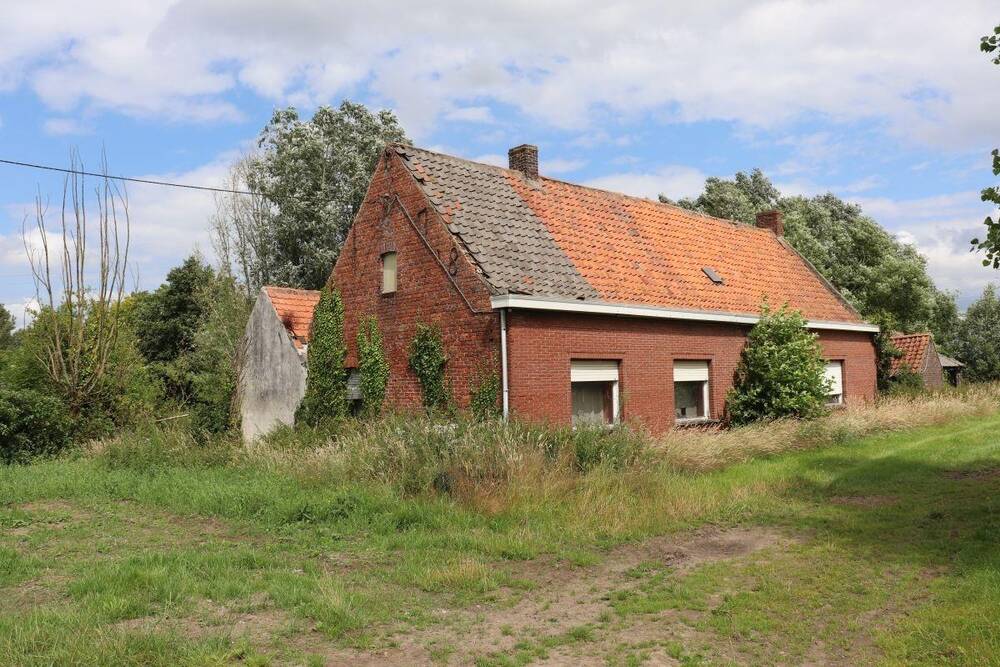 Boerderij te  koop in Zomergem 9930 0.00€  slaapkamers m² - Zoekertje 158699