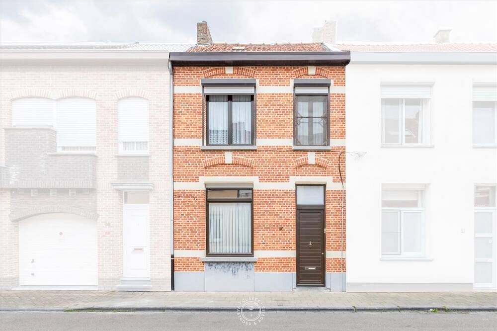 Huis te  koop in Sint-Niklaas 9100 229000.00€ 3 slaapkamers 103.00m² - Zoekertje 158624