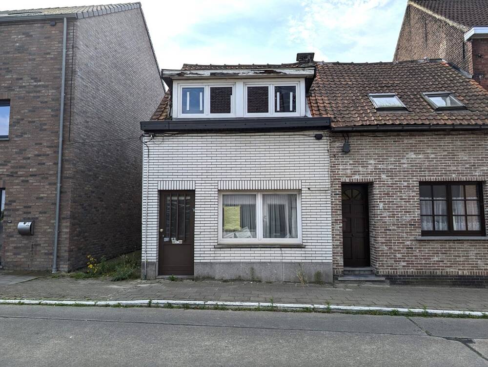 Huis te  koop in Aalst 9300 147500.00€ 3 slaapkamers 115.00m² - Zoekertje 164426