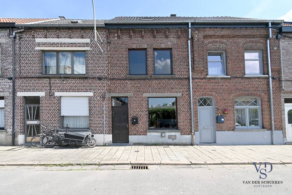 Huis te  koop in Aalst 9300 195000.00€ 2 slaapkamers 107.00m² - Zoekertje 164787