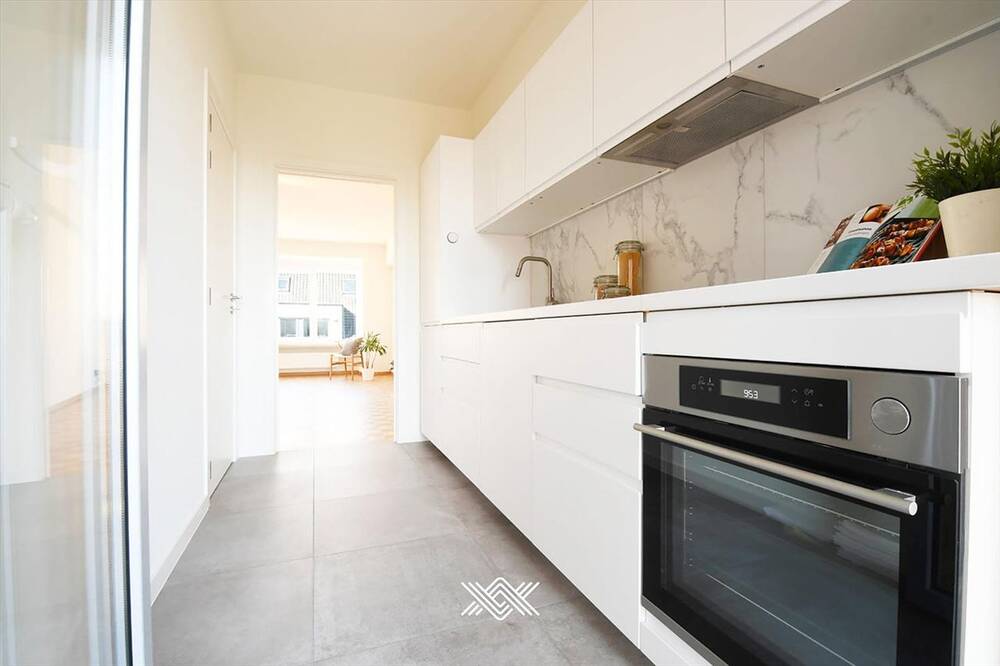 Appartement te  huur in Deinze 9800 895.00€ 2 slaapkamers m² - Zoekertje 204908