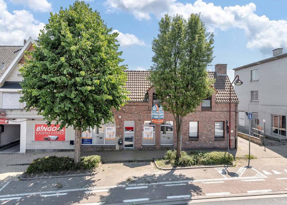 Handelszaak te  koop in Haaltert 9450 199000.00€ 0 slaapkamers 176.07m² - Zoekertje 177212