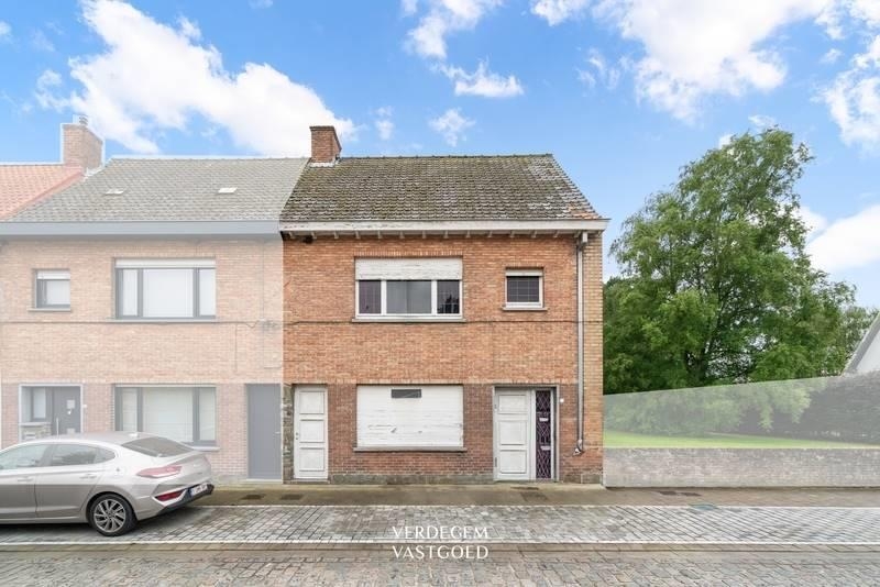 Huis te  koop in Kaprijke 9970 195000.00€ 3 slaapkamers m² - Zoekertje 184457