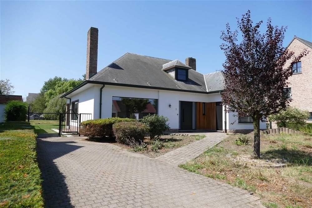 Villa te  koop in Vrasene 9120 595000.00€ 3 slaapkamers 250.00m² - Zoekertje 184419