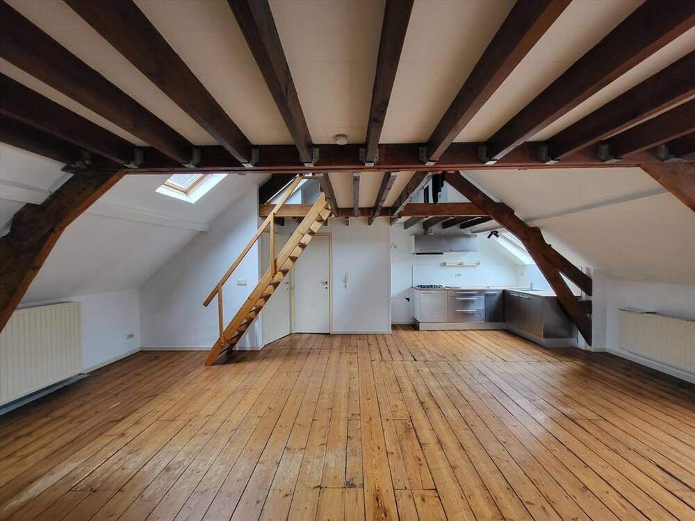 Duplex te  huur in Gent 9000 770.00€ 1 slaapkamers m² - Zoekertje 184469