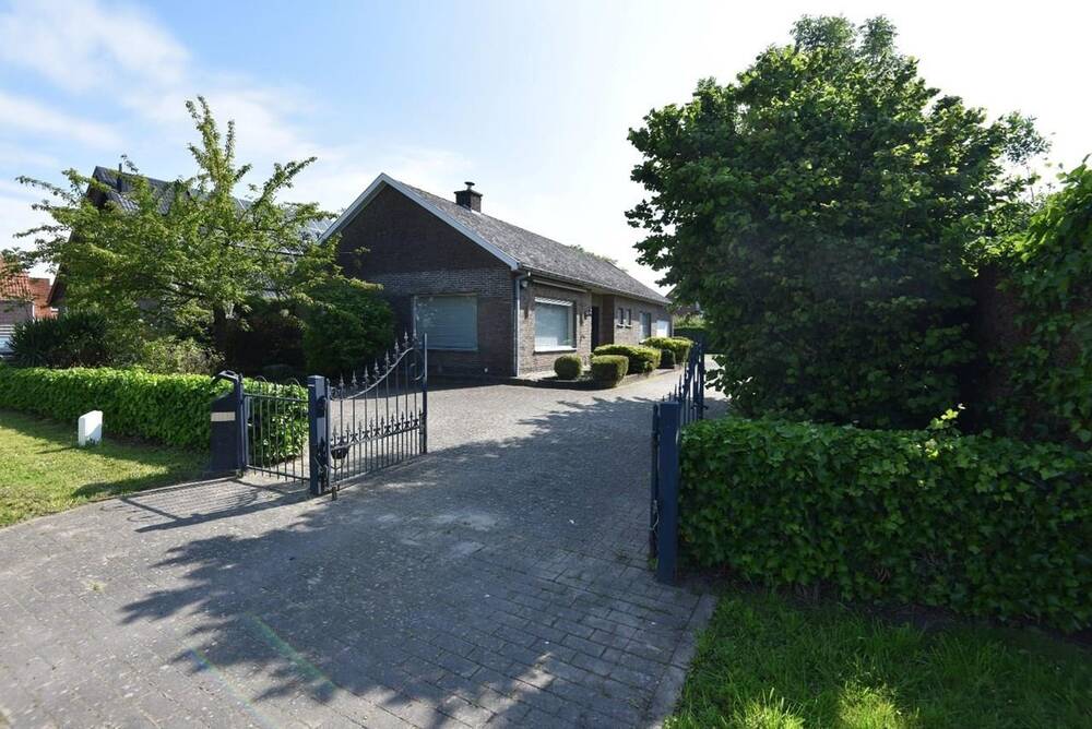 Bungalow te  koop in Watervliet 9988 295000.00€ 3 slaapkamers 162.00m² - Zoekertje 197506