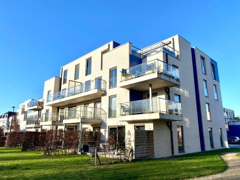 Appartement te  huur in Deinze 9800 915.00€ 3 slaapkamers 94.00m² - Zoekertje 283553