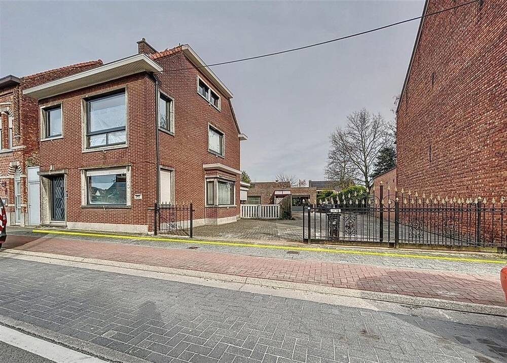 Huis te  koop in Beveren-Waas 9120 449000.00€ 4 slaapkamers 278.00m² - Zoekertje 200089