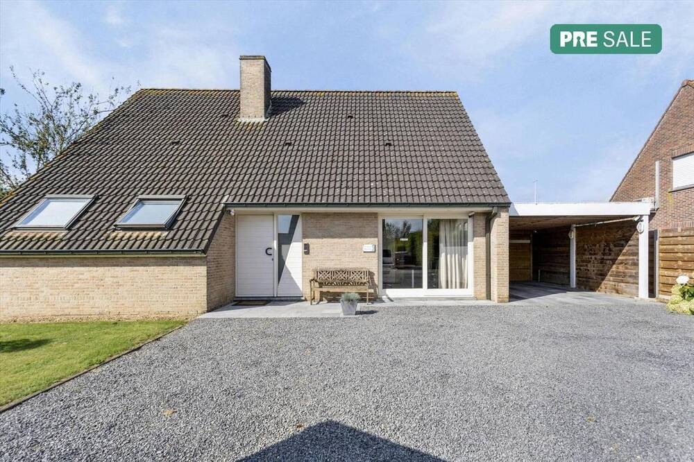 Huis te  koop in Aalter 9880 485000.00€ 4 slaapkamers 229.00m² - Zoekertje 206161