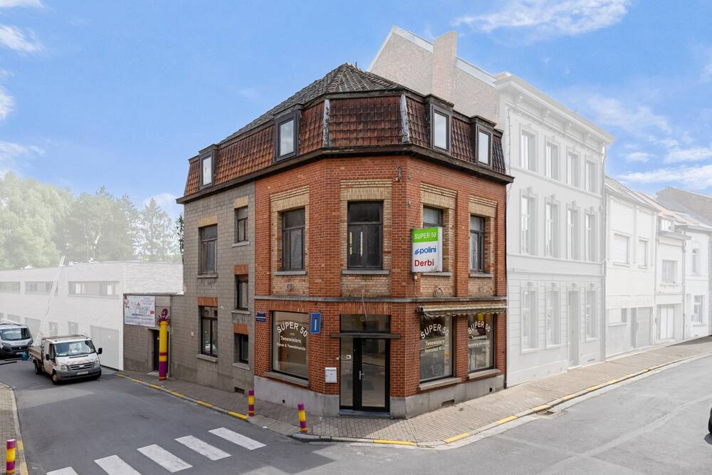 Handelszaak te  koop in Geraardsbergen 9500 175000.00€  slaapkamers 250.00m² - Zoekertje 206136