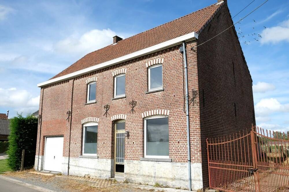 Huis te  koop in Herzele 9550 237000.00€ 4 slaapkamers 195.00m² - Zoekertje 207081