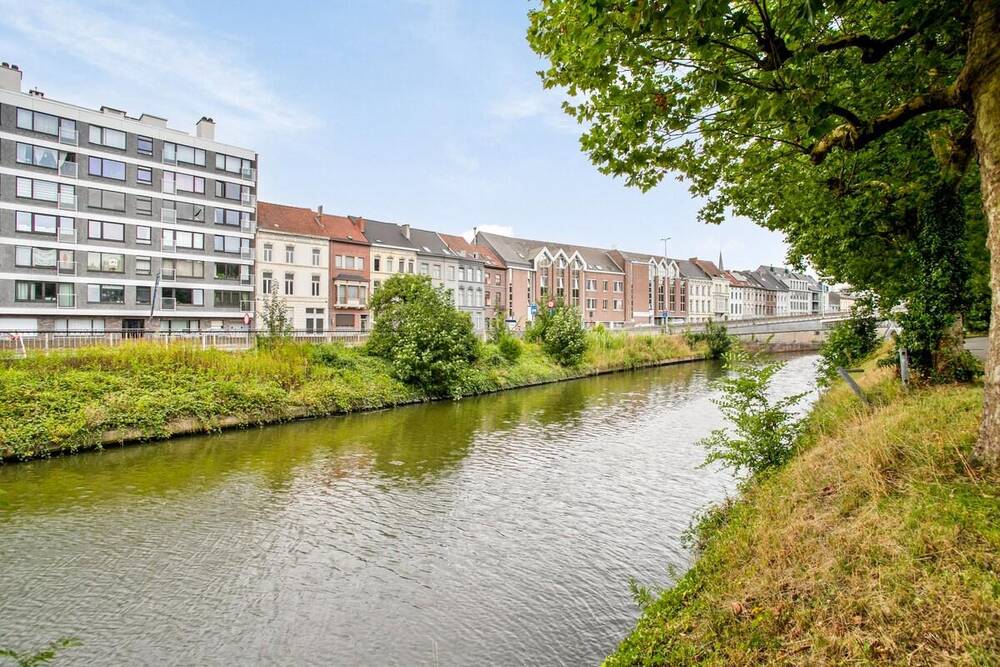 Herenhuis te  koop in Gent 9000 765000.00€  slaapkamers m² - Zoekertje 211655