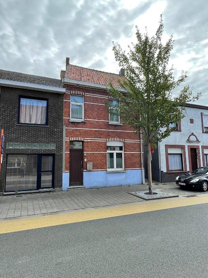 Huis te  koop in Assenede 9960 175000.00€ 3 slaapkamers 143.00m² - Zoekertje 215702