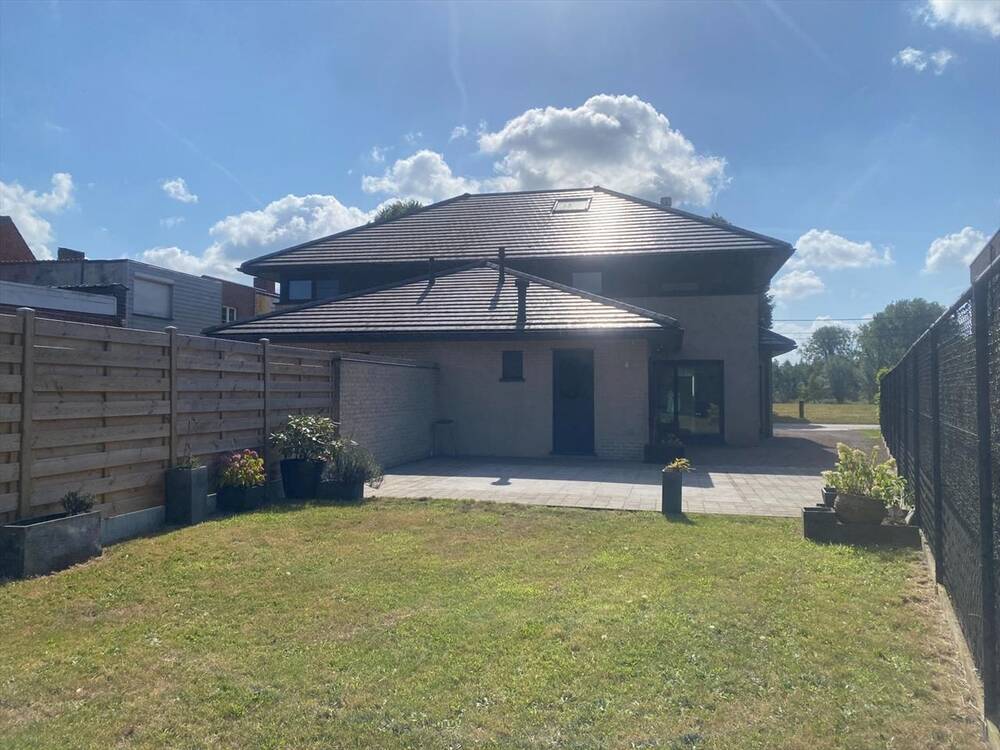 Huis te  koop in Wachtebeke 9185 489000.00€ 3 slaapkamers m² - Zoekertje 217127