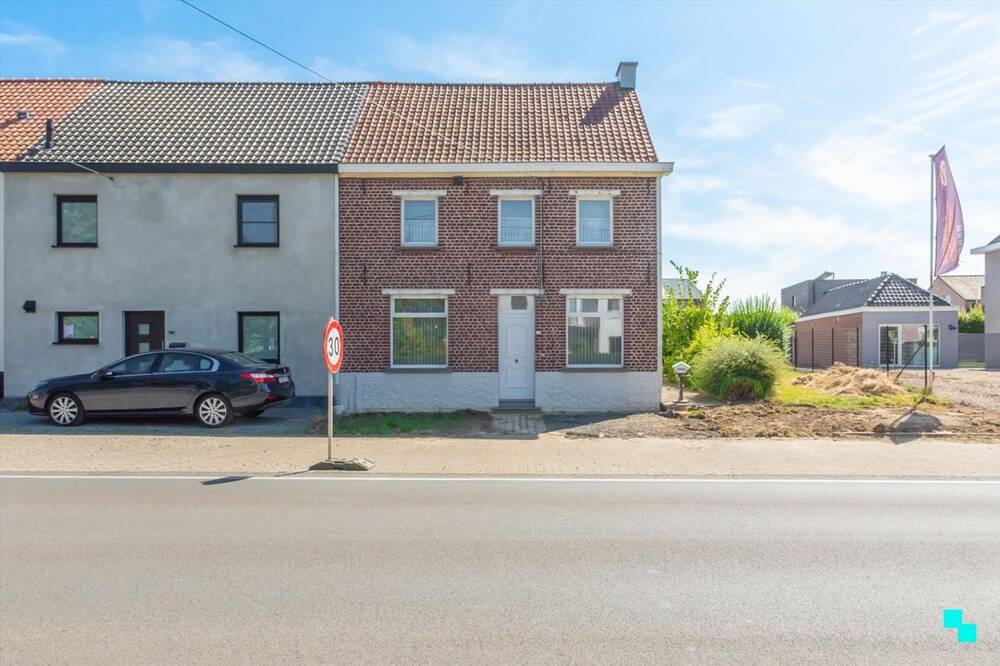 Huis te  koop in Velzeke-Ruddershove 9620 179000.00€ 3 slaapkamers 117.00m² - Zoekertje 216787