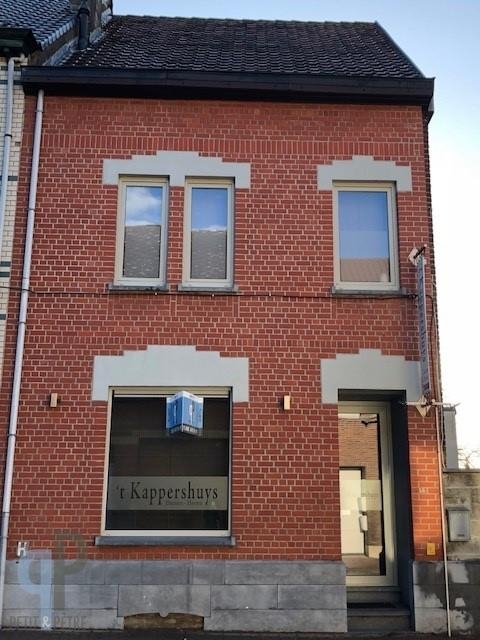 Handelszaak te  huur in Zottegem 9620 900.00€  slaapkamers 51.00m² - Zoekertje 219372