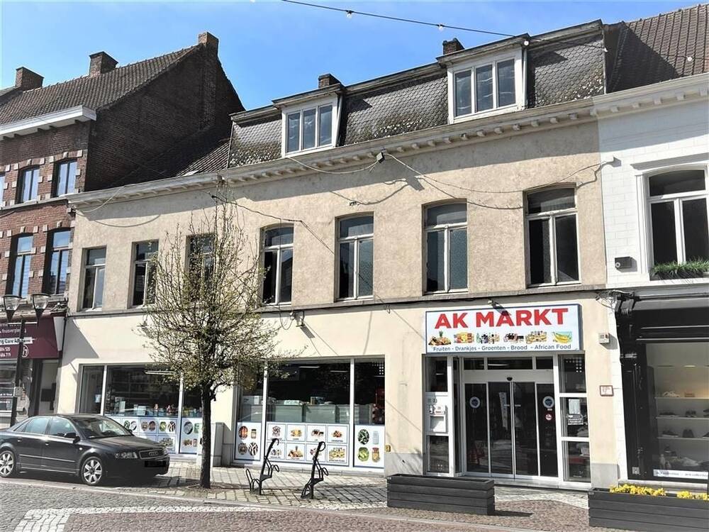 Handelszaak te  koop in Ronse 9600 450000.00€  slaapkamers 260.00m² - Zoekertje 220600