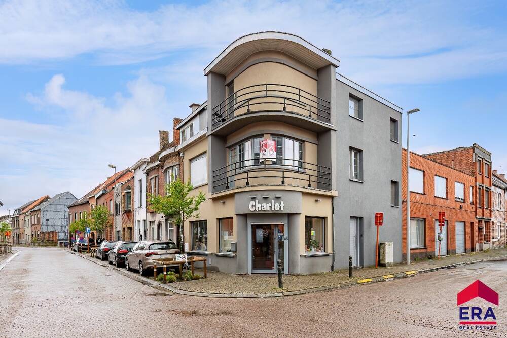 Handelszaak te  koop in Eeklo 9900 338000.00€ 2 slaapkamers 264.00m² - Zoekertje 223637