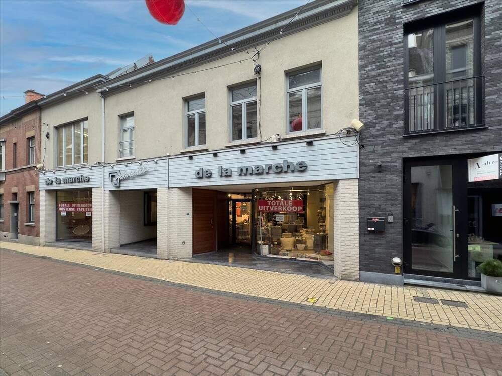 Handelszaak te  koop in Wetteren 9230 1100000.00€  slaapkamers 1086.00m² - Zoekertje 224194