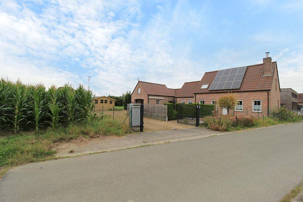 Huis te  koop in Merelbeke 9820 655000.00€ 3 slaapkamers 267.00m² - Zoekertje 226094